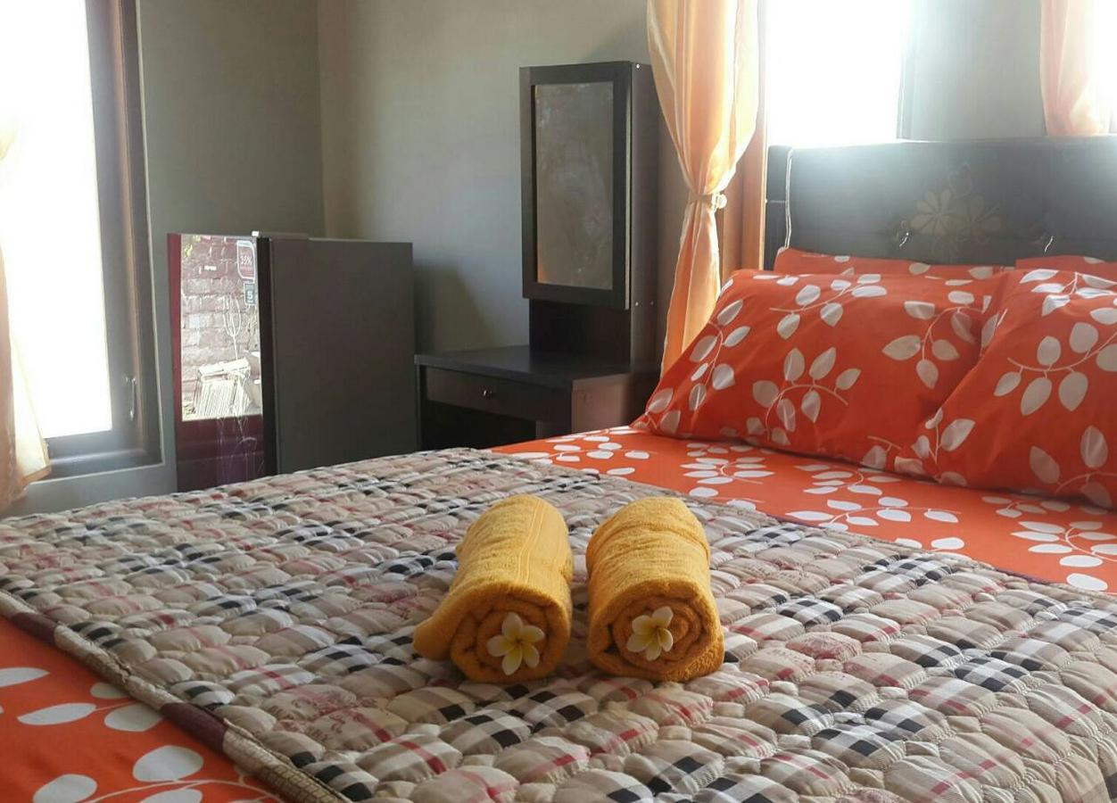 דנפסאר Adelia Residence מראה חיצוני תמונה